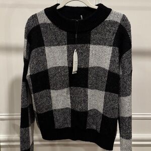 NWT Vici English Factory Checkered Sweater in Black/Gray in Size Medium